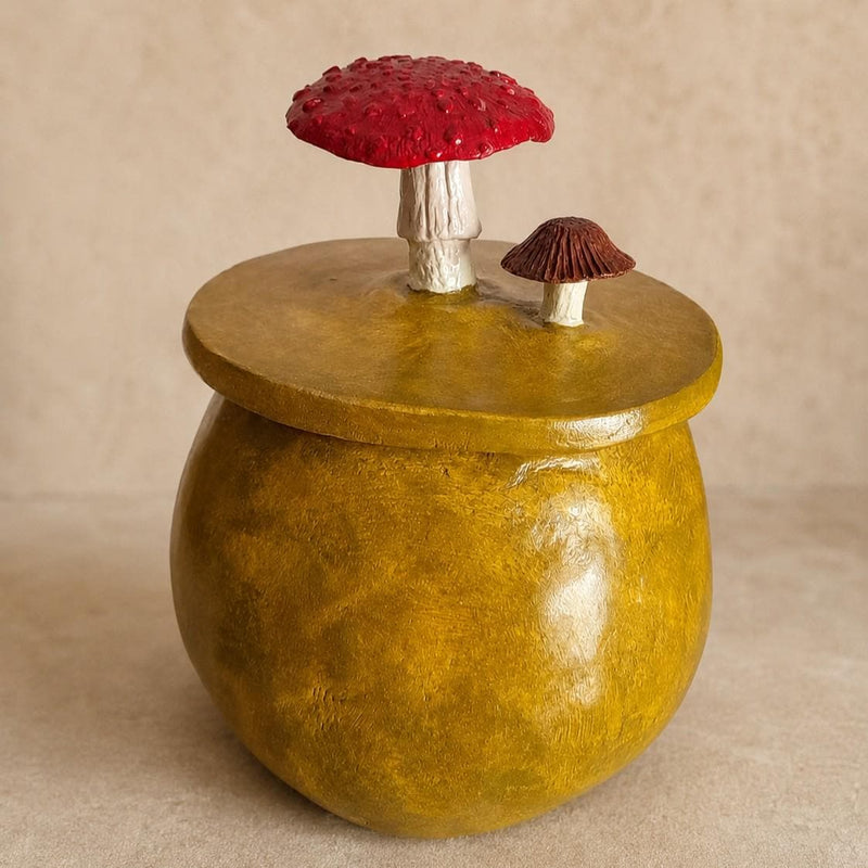 Trinket boxes & dishes