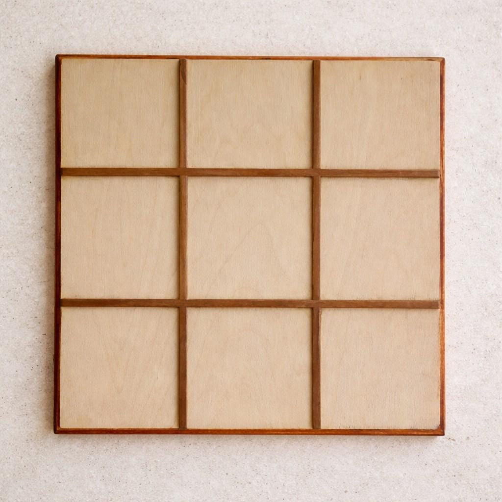 Holz-Tic Tac Toe – Handgemachtes Zweifarbiges Holzbrettspiel, 30 cm