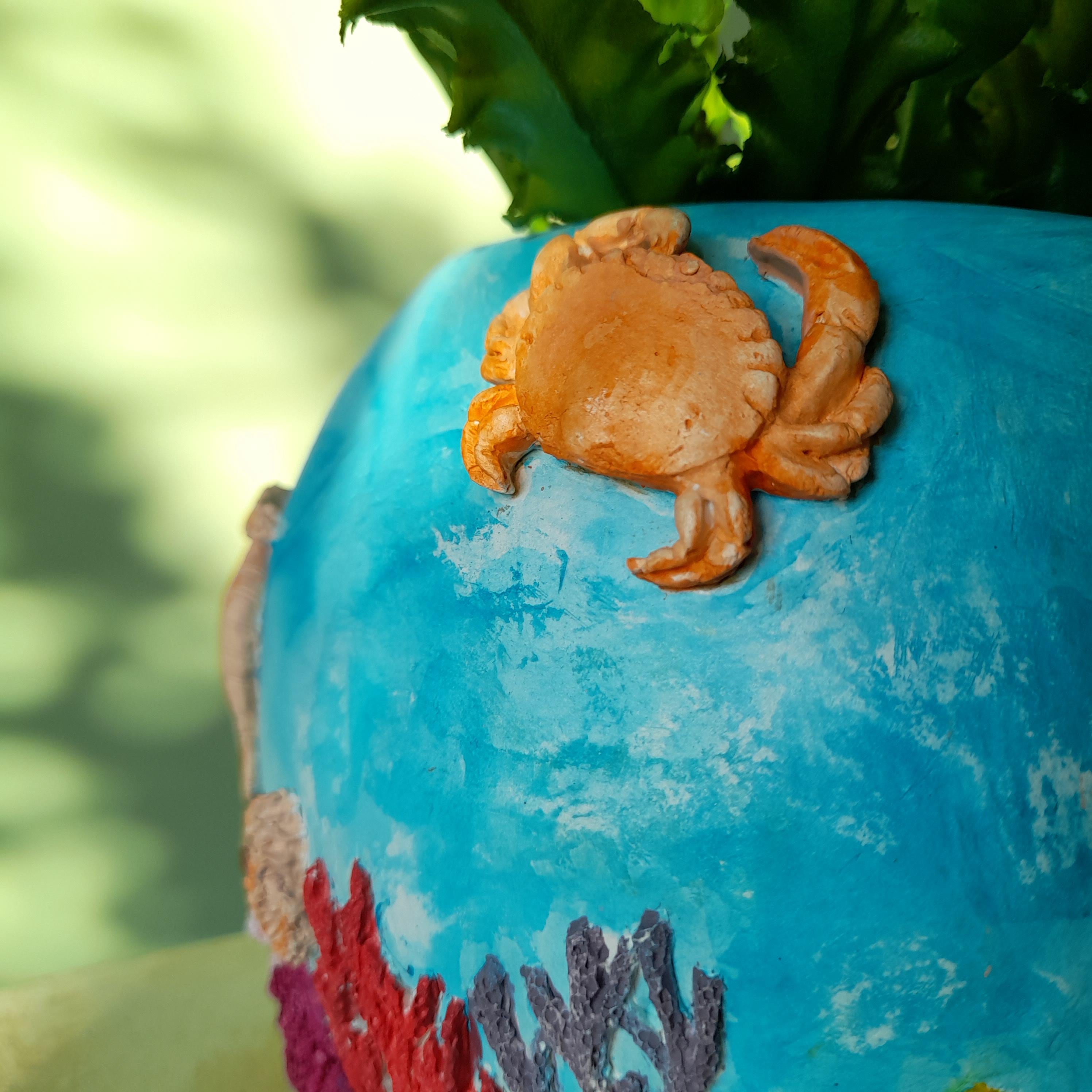 Ocean Reef Vase – Handmade Air Dry Clay Sculpture with Sculpted Sea Life